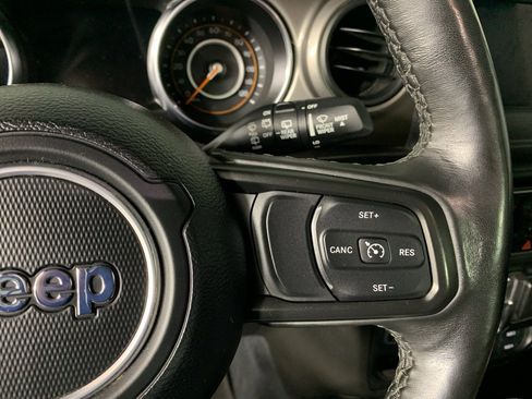 Used 2022 Jeep Wrangler Unlimited Sport image 20