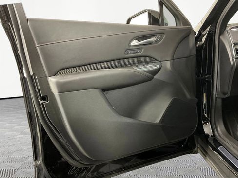 Used 2023 Cadillac XT4 Sport AWD/4WD image 20