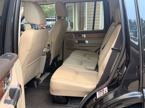 Used 2016 Land Rover LR4 HSE AWD/4WD image 20