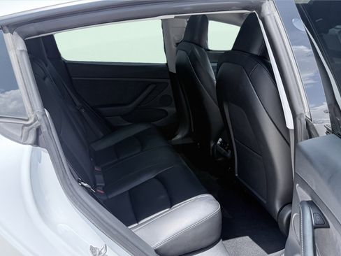 Used 2023 Tesla Model 3 Standard Range RWD image 32