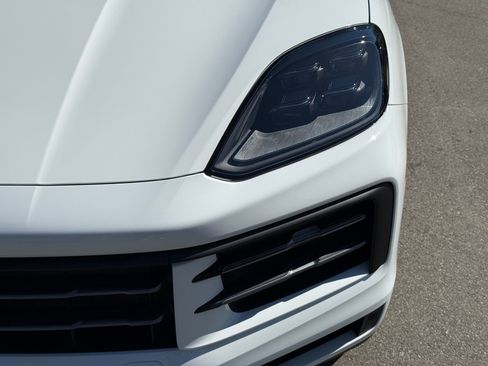 New 2026 Porsche Cayenne S AWD/4WD image 11