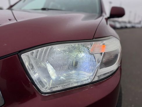 Used 2010 Toyota Highlander Limited image 56