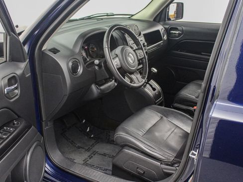 Used 2017 Jeep Patriot High Altitude AWD/4WD image 20
