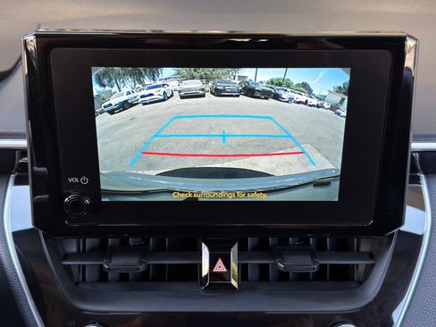 Used 2024 Toyota Corolla LE FWD image 15