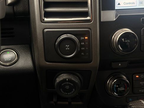 Used 2018 Ford F150 Raptor w/ Equipment Group 802A Luxury AWD/4WD image 50