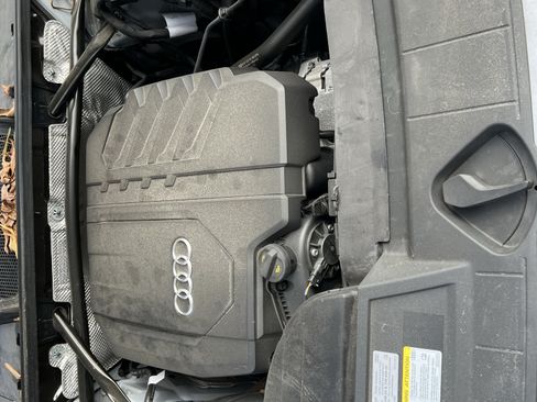 Used 2023 Audi Q5 2.0T Premium Plus w/ Premium Plus Package AWD/4WD image 36