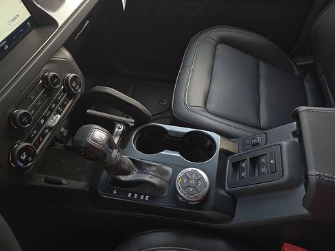 New 2025 Ford Bronco Big Bend w/ Black Diamond Package image 20