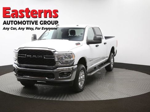 Used 2024 RAM 2500 Big Horn w/ Protection Group AWD/4WD image 57