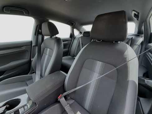 Used 2025 Honda Civic Sport image 19