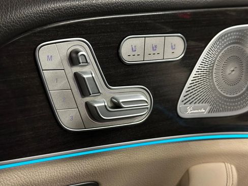 Used 2023 Mercedes-Benz GLE 350 GLE 350 4MATIC Sport Utility 4 w/ Premium Package image 33