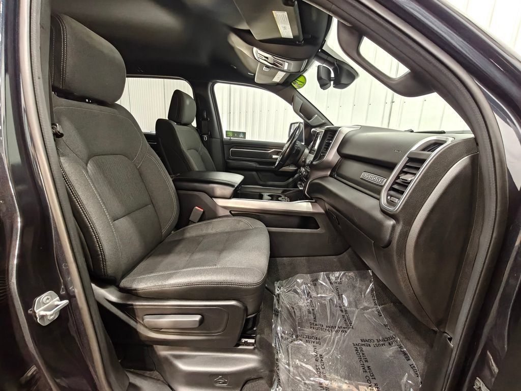 Used 2019 RAM 1500 Big Horn AWD/4WD image 29