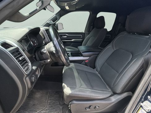 Used 2021 RAM 1500 Big Horn RWD image 13