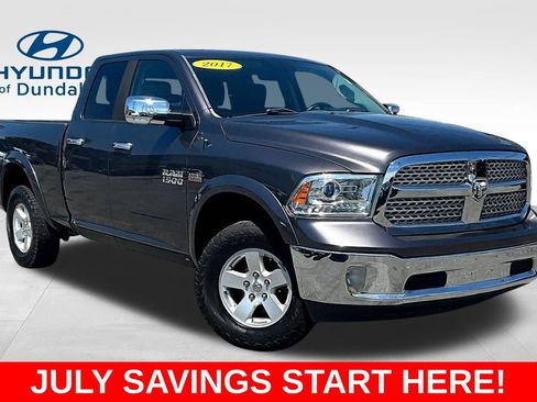 Used 2017 RAM 1500 Laramie AWD/4WD image 3