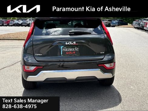 New 2025 Kia Niro EX Touring image 5