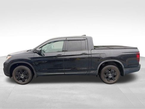 Used 2017 Honda Ridgeline Black Edition image 3