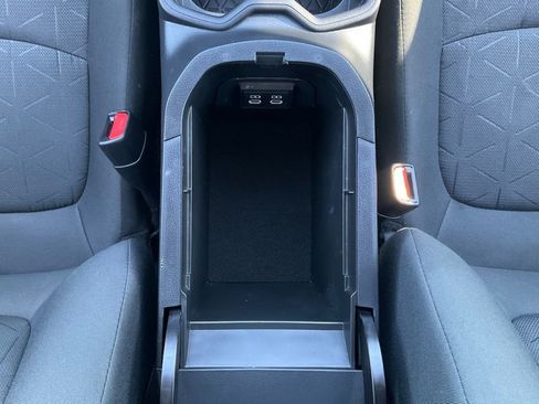 Used 2023 Toyota RAV4 XLE image 29