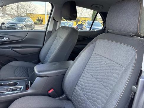 Used 2021 Chevrolet Equinox LT image 14
