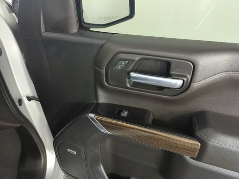 Used 2019 Chevrolet Silverado 1500 RST w/ All-Star Edition RWD image 32