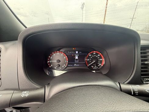 Used 2024 Nissan Frontier Pro-X w/ Pro Convenience Package image 17