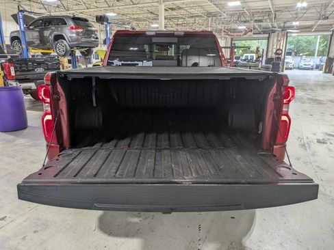 Used 2023 Chevrolet Silverado 1500 LTZ w/ LTZ Convenience Package II AWD/4WD image 12