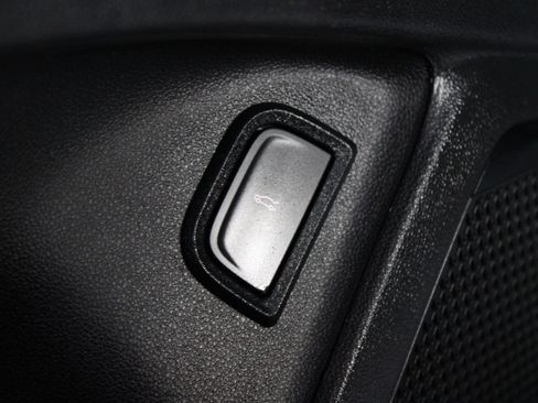 Used 2024 Chevrolet Blazer EV RS AWD/4WD image 26