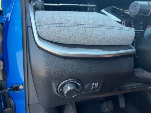 Used 2023 Jeep Compass Sport AWD/4WD image 18