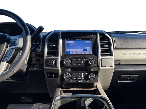 Used 2019 Ford F250 Lariat w/ Lariat Ultimate Package image 25