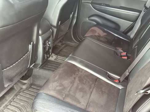 Used 2020 Jeep Grand Cherokee Altitude image 5