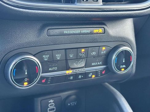 Used 2025 Ford Escape ST-Line Select image 19