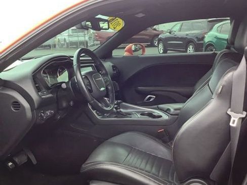 Used 2016 Dodge Challenger R/T Scat Pack RWD image 13