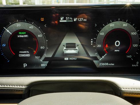 Used 2024 Nissan Ariya AWD image 25