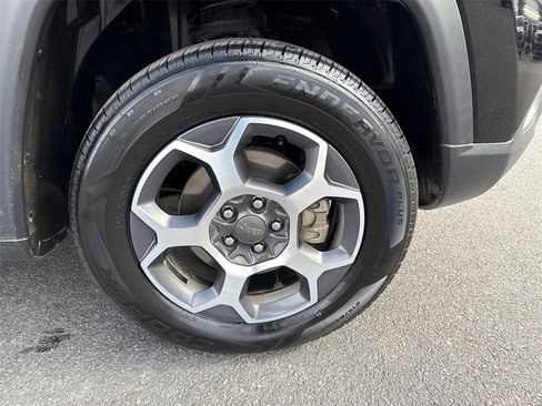 Used 2022 Jeep Compass Trailhawk w/ Trailhawk Convenience Group image 16