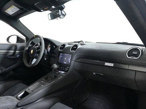 Certified 2023 Porsche 718 Cayman GT4 RS RWD image 17
