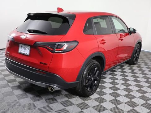 Used 2024 Honda HR-V Sport image 8