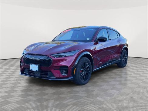 Used 2025 Ford Mustang Mach-E Premium w/ Sport Appearance Package image 3