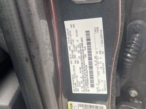 Used 2019 Ford Ranger XLT w/ Equipment Group 301A Mid RWD image 9