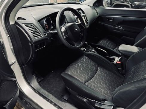 Used 2025 Mitsubishi Outlander Sport 2.0 S image 15