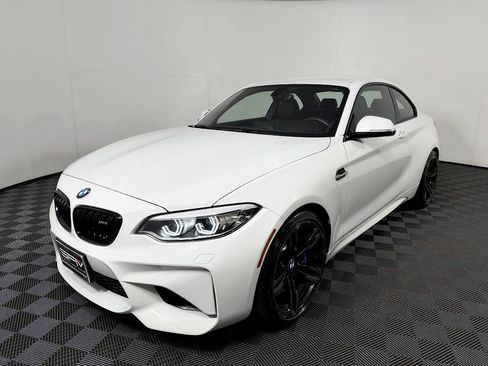 Used 2018 BMW M2 RWD image 2