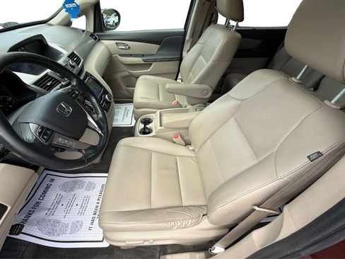 Used 2016 Honda Odyssey EX-L image 9