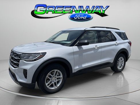New 2026 Ford Explorer Active w/ Active Comfort Package RWD image 1
