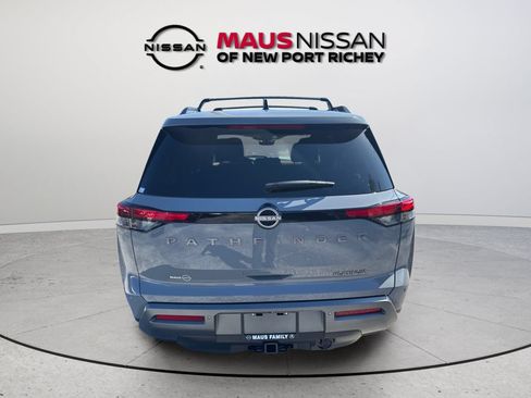 New 2026 Nissan Pathfinder Platinum w/ Cargo Package FWD image 11