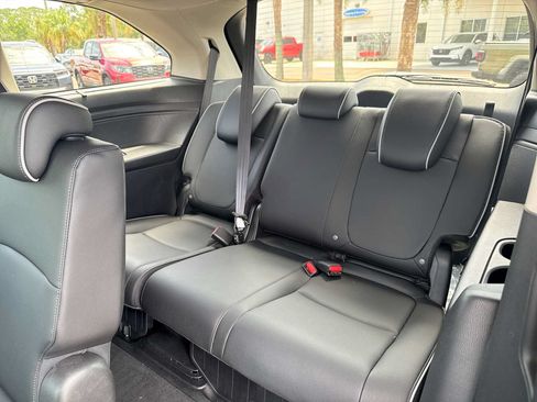 Certified 2026 Honda Odyssey Touring image 26