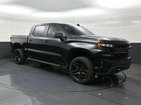 Used 2020 Chevrolet Silverado 1500 LT Trail Boss AWD/4WD image 2