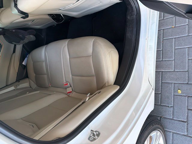 Used 2018 Cadillac XTS Luxury FWD image 2