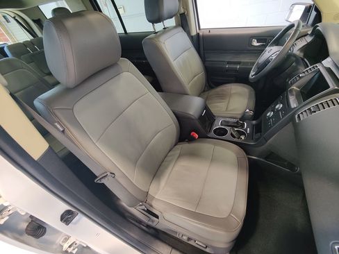 Used 2019 Ford Flex SEL w/ Equipment Group 202A AWD/4WD image 14