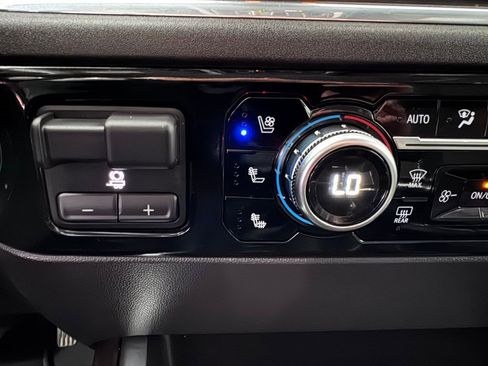 Certified 2023 GMC Sierra 1500 SLT w/ SLT Premium Plus Package image 25