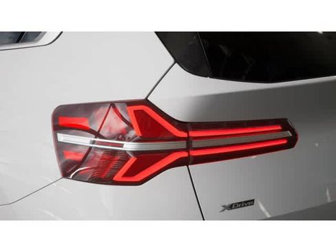 New 2026 BMW X3 xDrive30 image 8