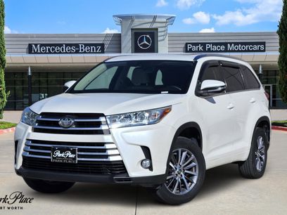 Used 2017 Toyota Highlander XLE