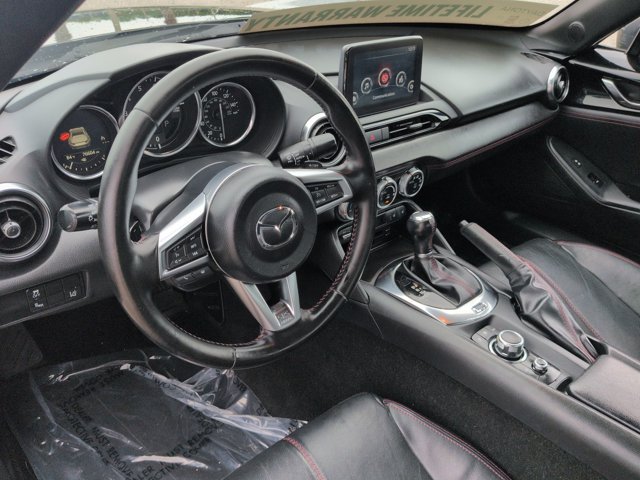 Used 2018 MAZDA MX-5 Miata RF Grand Touring RWD image 17