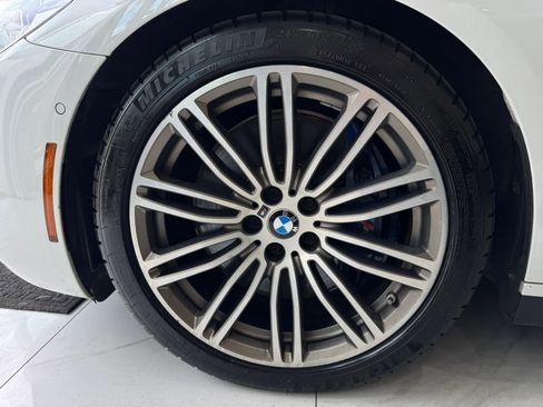 Used 2019 BMW M550i xDrive w/ Premium Package AWD/4WD image 8